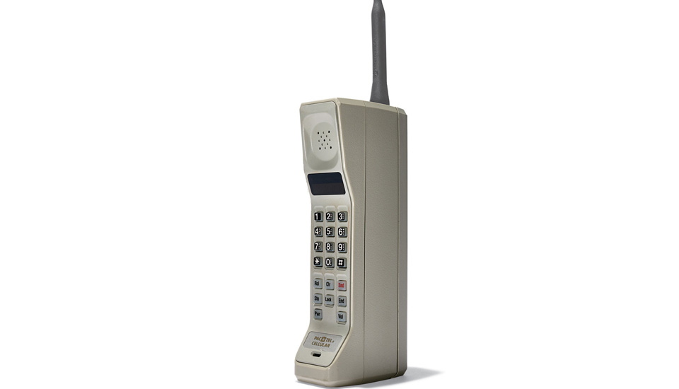 Motorola-Dynatac-8000x.jpg