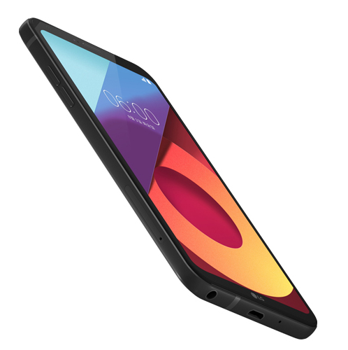 LG Q6 측면