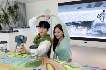 “세상 어디에도 없는 틈이 생기다” 입소문 타고 강남 명소된 ‘일상비일상의틈’ 공개